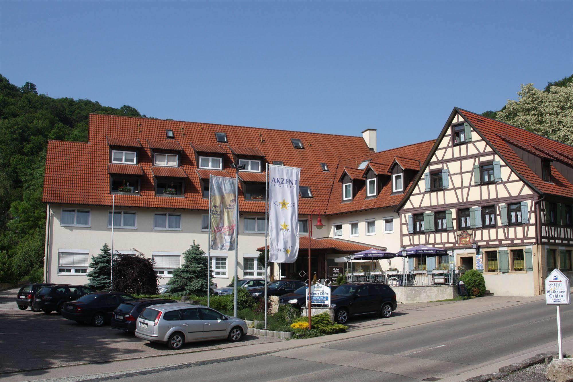 Akzent Hotel Goldener Ochsen Cröffelbach Exterior foto